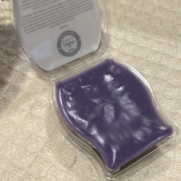 Tahitian Twilight Scentsy Bar - Picture 3 of 3